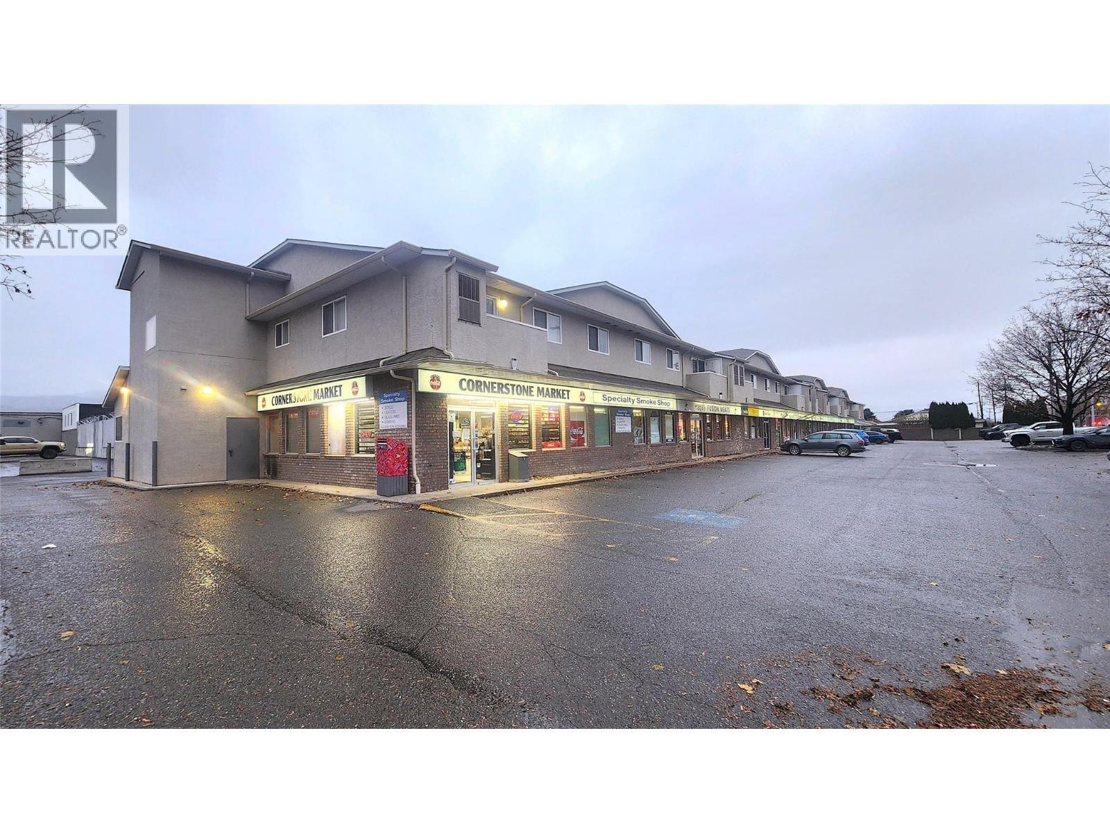 1295 12Th Street Unit# 206, Kamloops, BC - Outdoor