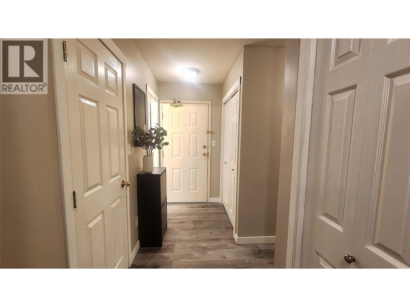 1295 12Th Street Unit# 206, Kamloops, BC - Indoor Photo Showing Other Room