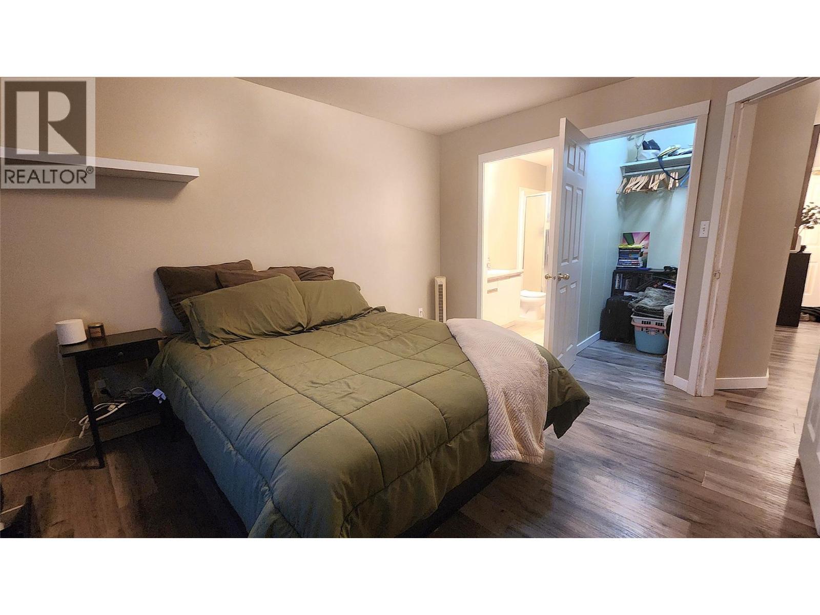 1295 12Th Street Unit# 206, Kamloops, BC - Indoor Photo Showing Bedroom