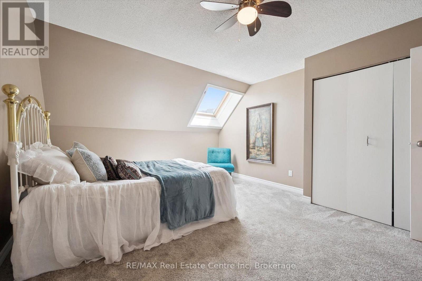 204 - 200 Woolwich Street, Guelph (Downtown), ON - Indoor Photo Showing Bedroom