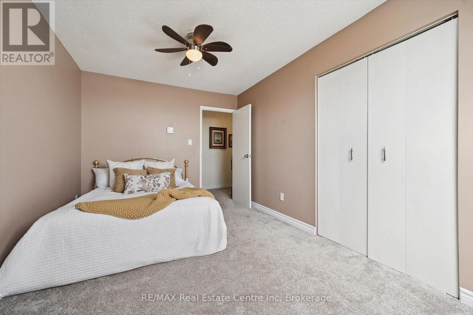 204 - 200 Woolwich Street, Guelph (Downtown), ON - Indoor Photo Showing Bedroom