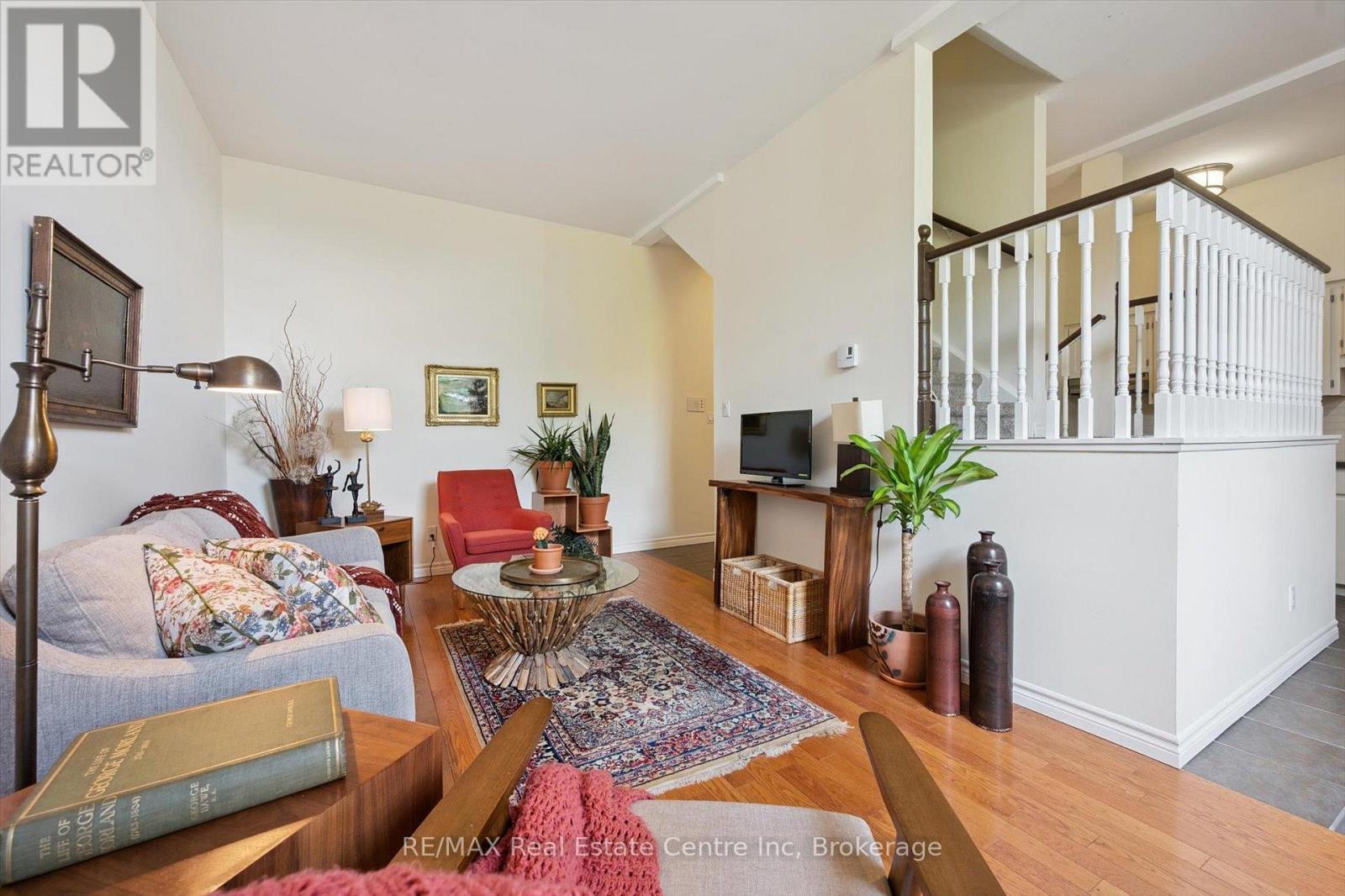 204 - 200 Woolwich Street, Guelph (Downtown), ON - Indoor