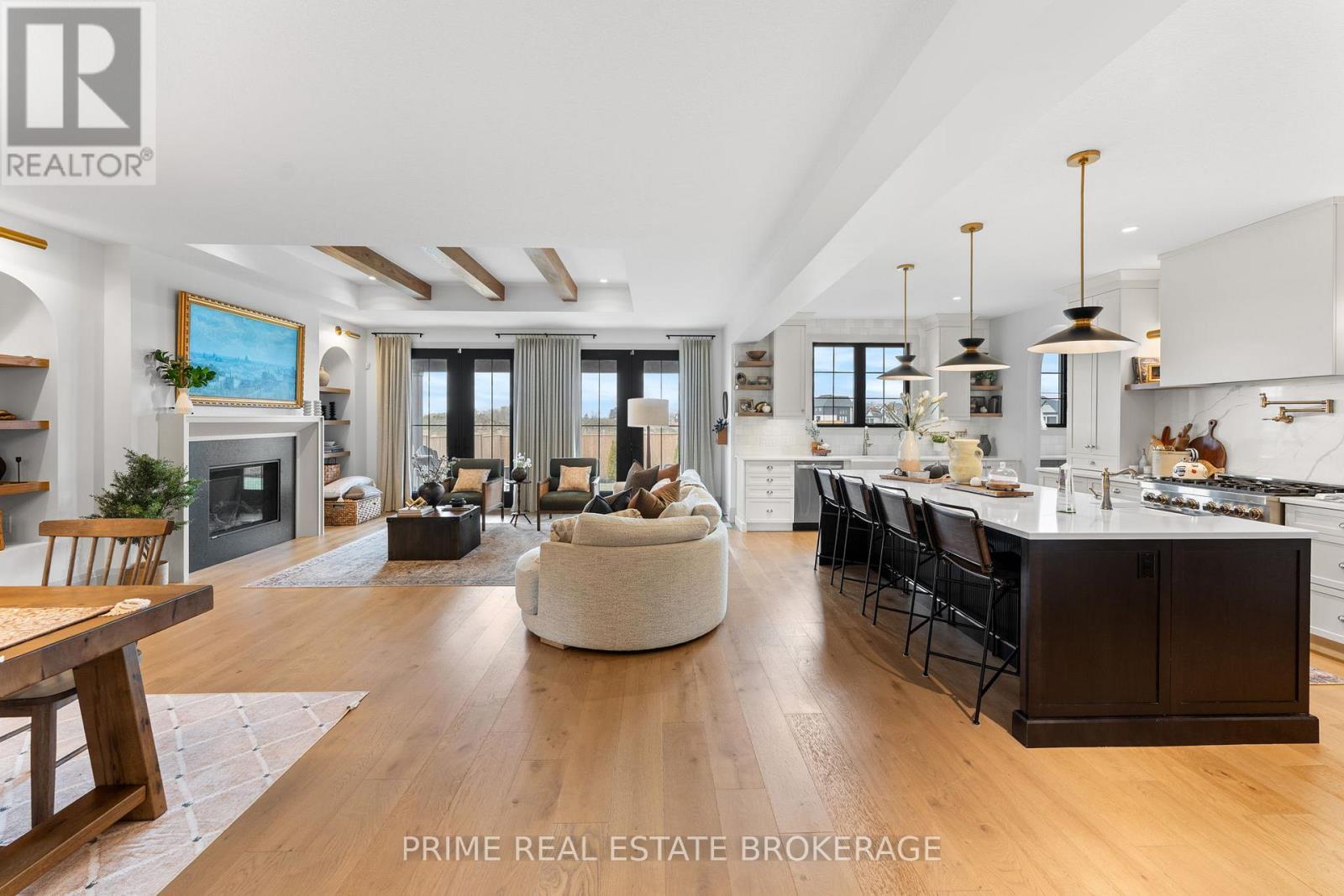 78 Optimist Drive, Southwold, ON - Indoor With Fireplace