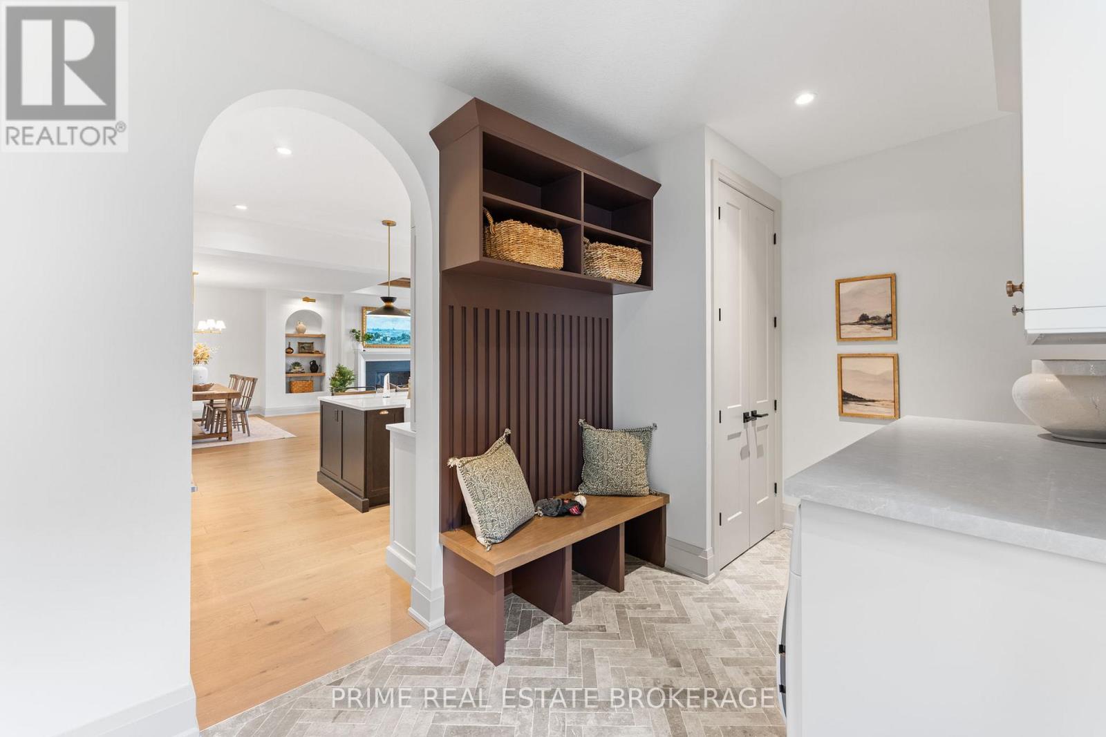 78 Optimist Drive, Southwold, ON - Indoor