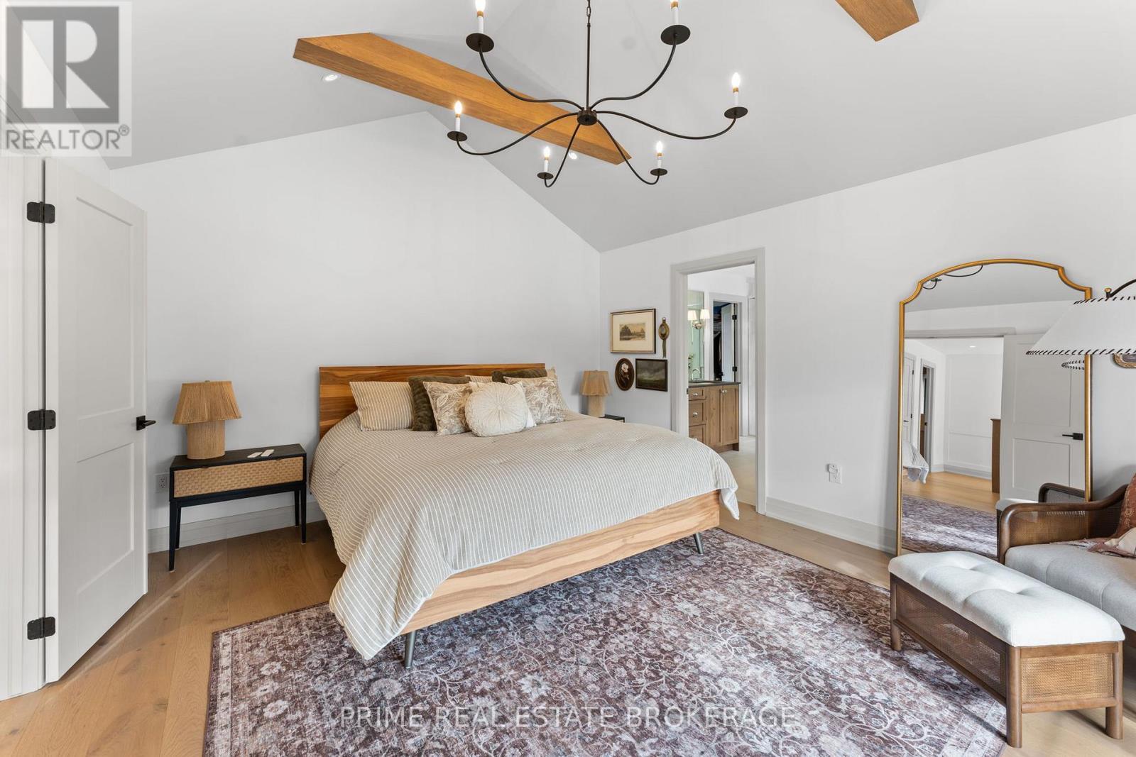 78 Optimist Drive, Southwold, ON - Indoor Photo Showing Bedroom