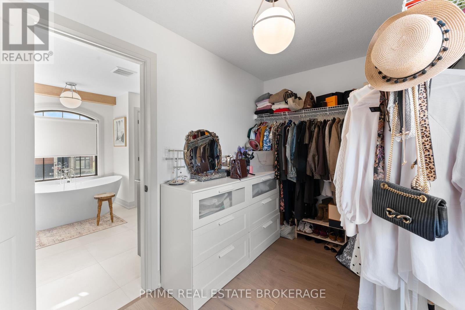 78 Optimist Drive, Southwold, ON - Indoor