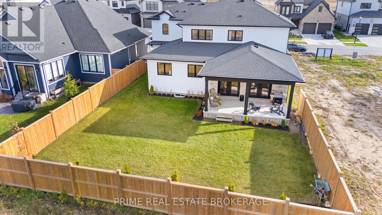 78 Optimist Drive, Southwold, ON - Outdoor With Deck Patio Veranda