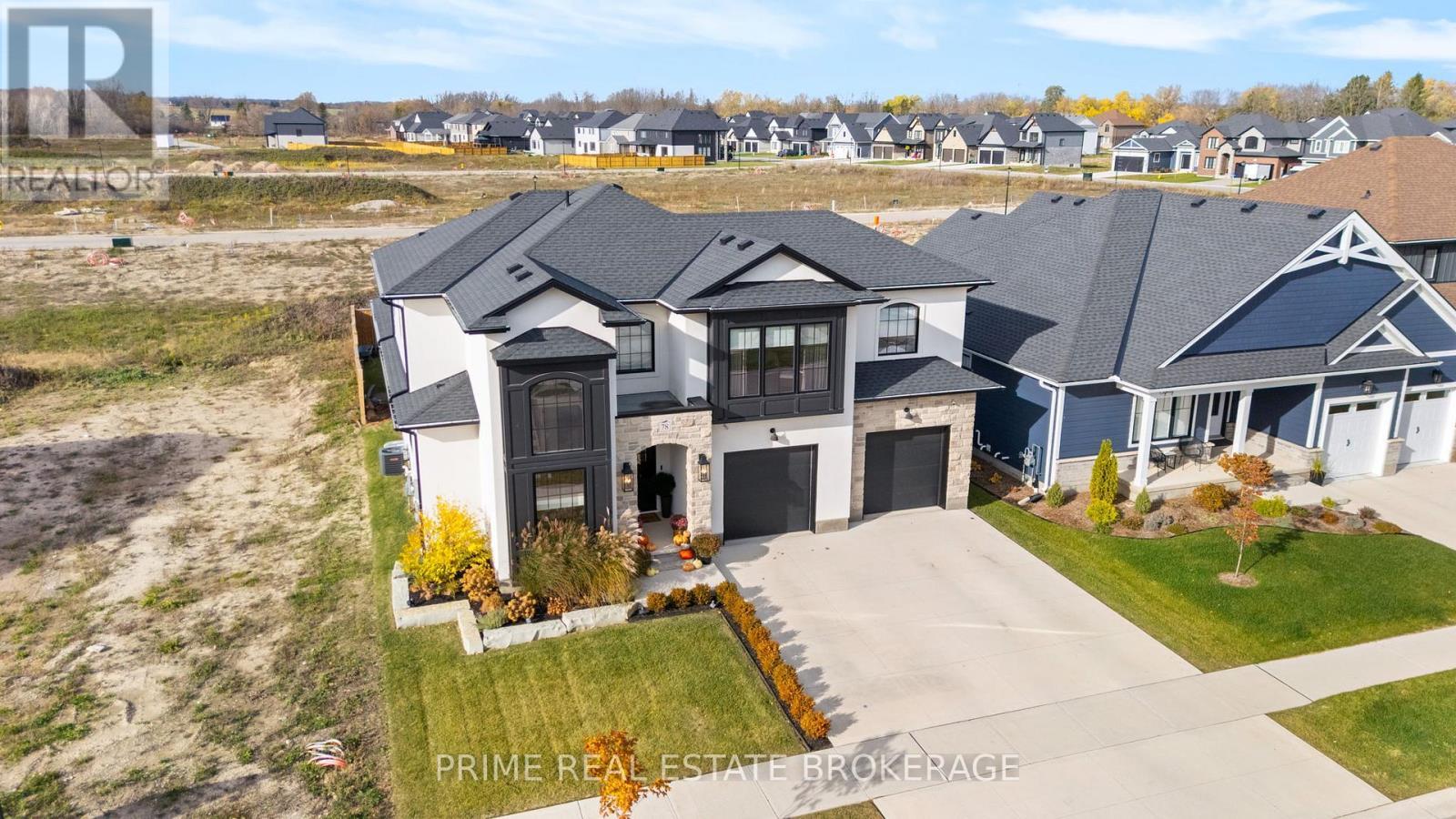 78 Optimist Drive, Southwold, ON - Outdoor With Facade