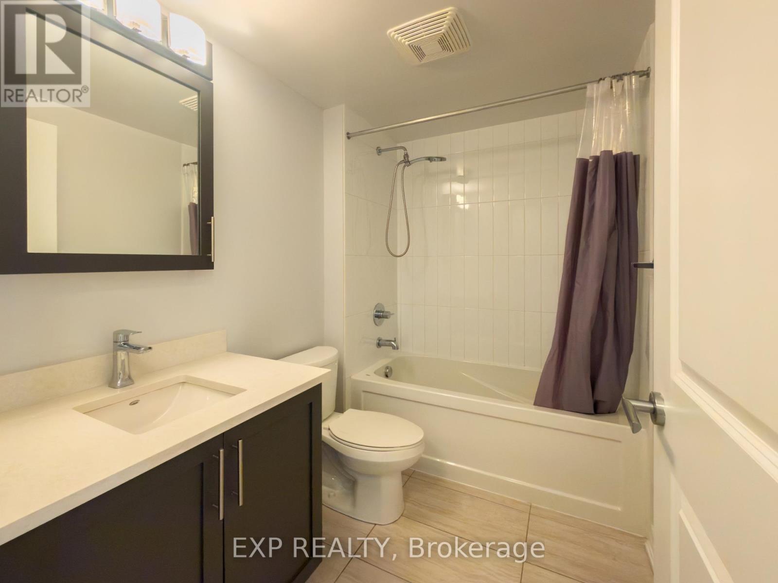 2308 - 195 Besserer Street, Ottawa, ON - Indoor Photo Showing Bathroom