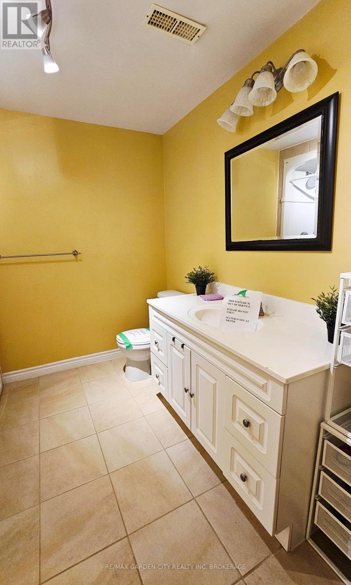 244 Autumn Crescent, Welland (West Welland), ON - Indoor