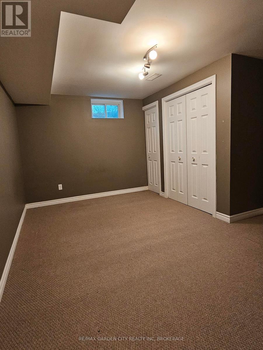 244 Autumn Crescent, Welland (West Welland), ON - Indoor Photo Showing Other Room