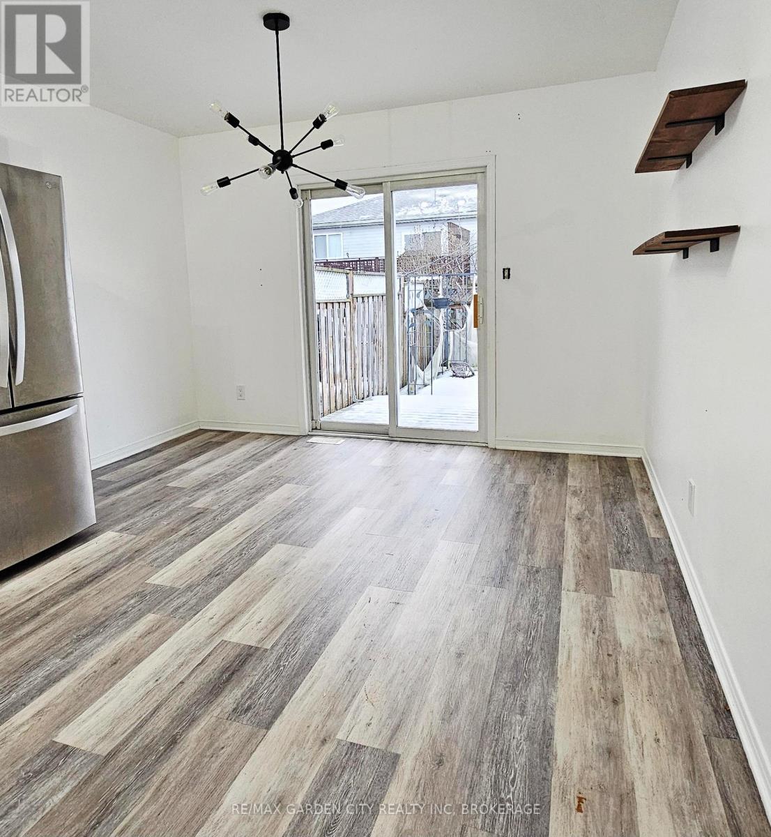 244 Autumn Crescent, Welland (West Welland), ON - Indoor Photo Showing Other Room