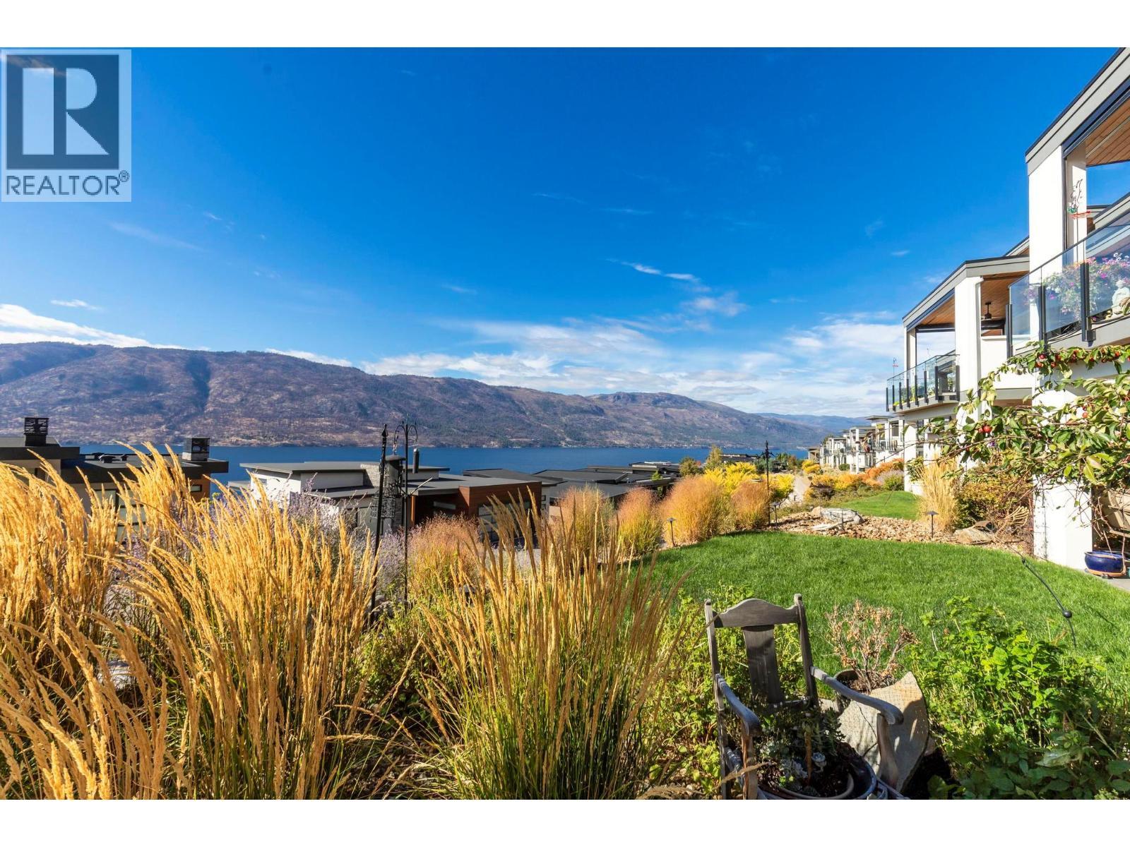 1768 Slateview Crescent, Lake Country, BC - Outdoor With View