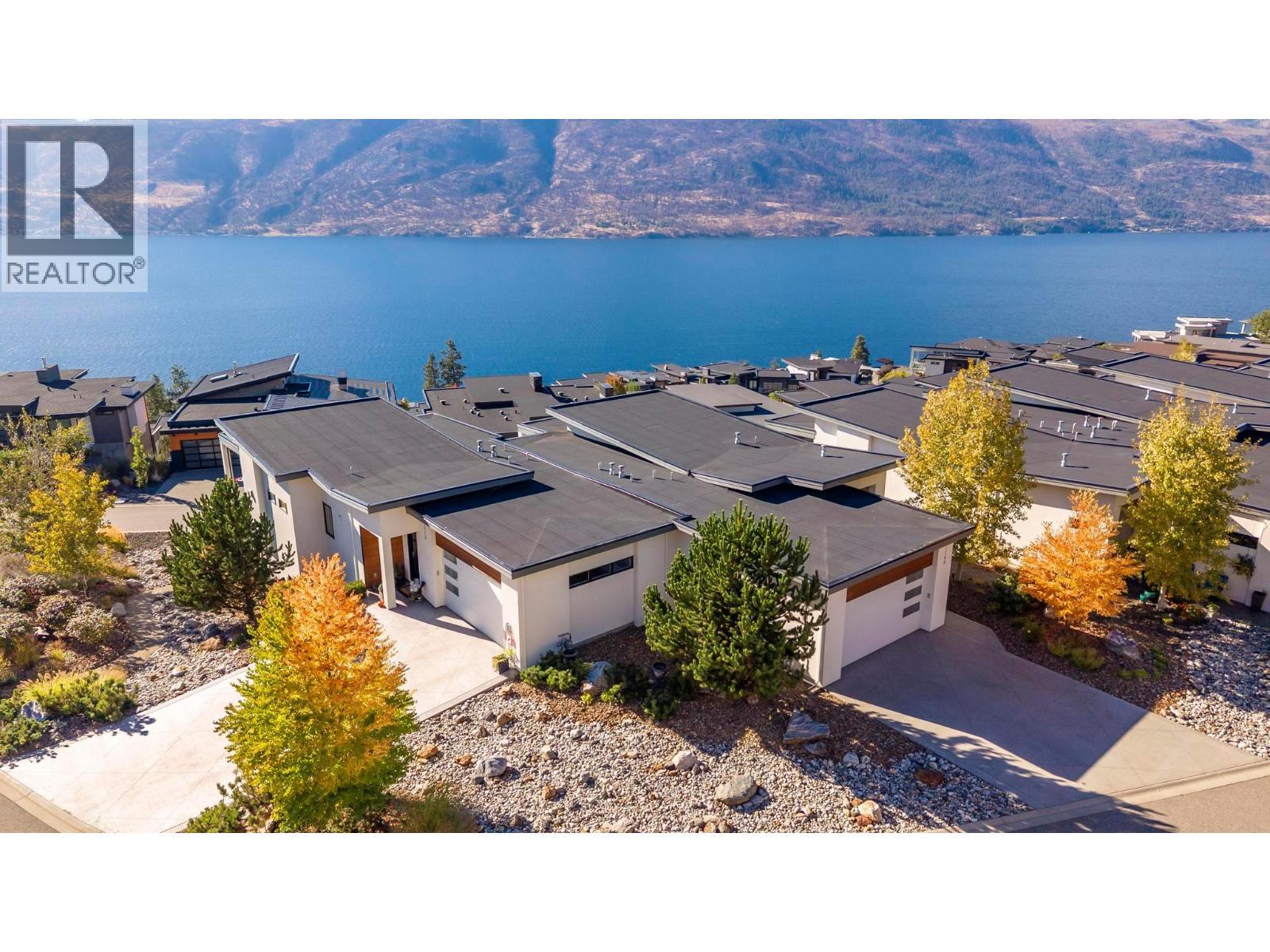 1768 Slateview Crescent, Lake Country, BC - Outdoor With Body Of Water