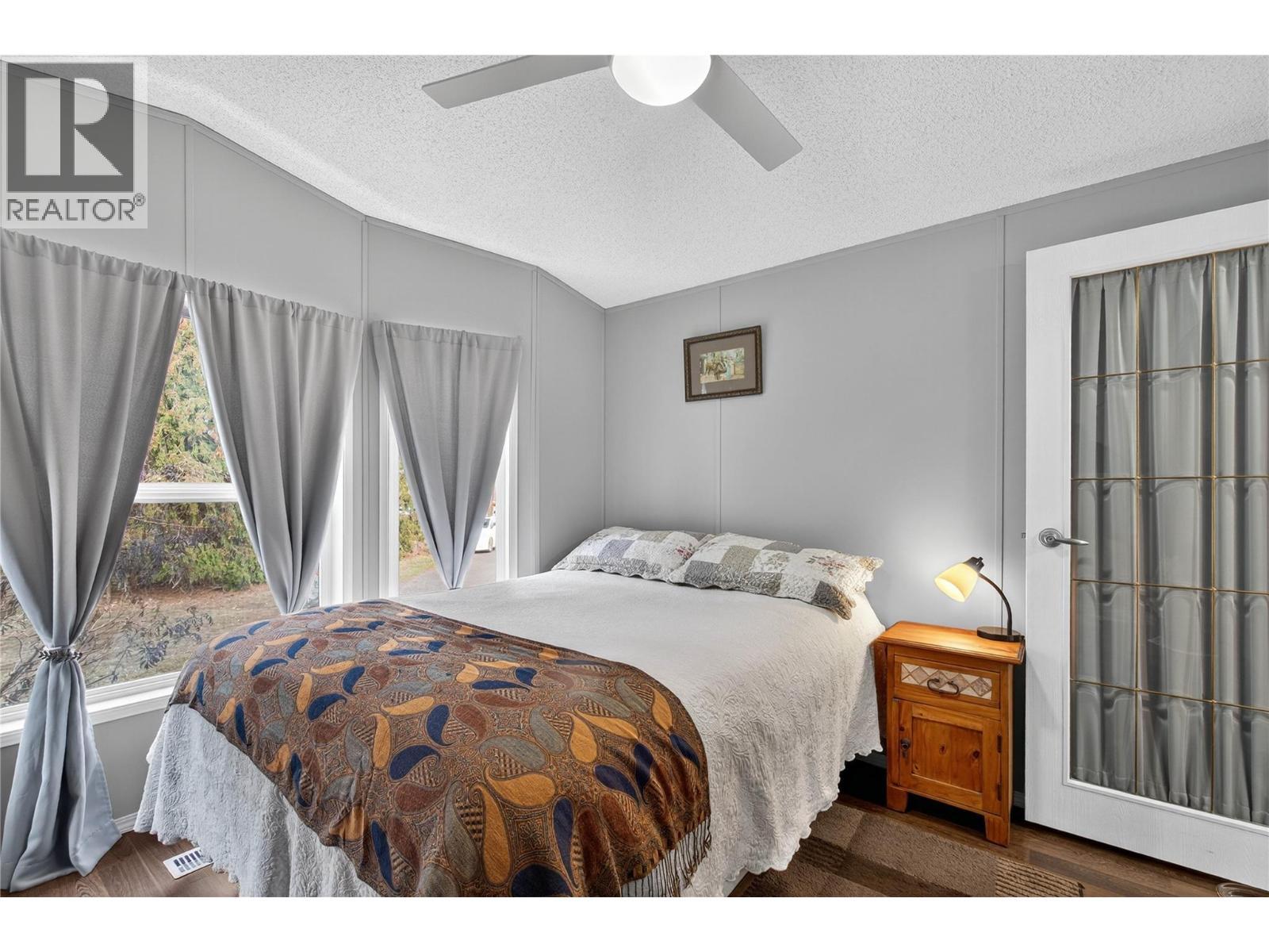 4965 Pine Acres Road, Chase, BC