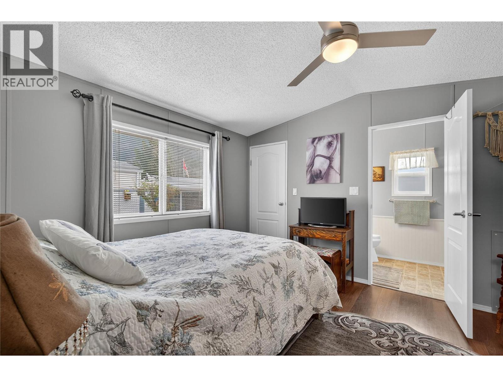 4965 Pine Acres Road, Chase, BC