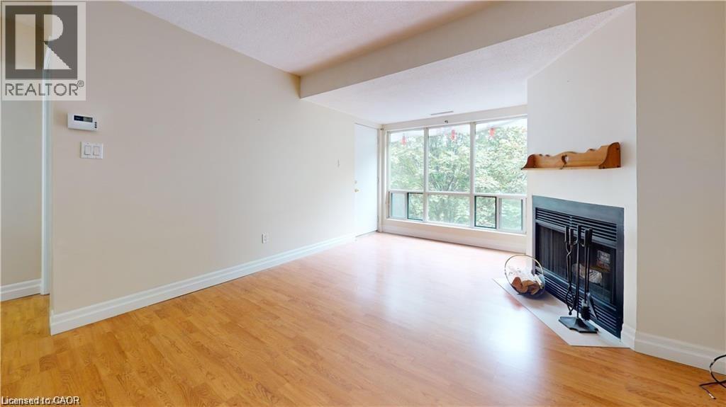 15 Hofstetter Avenue Unit# 403, Kitchener, ON - Indoor With Fireplace