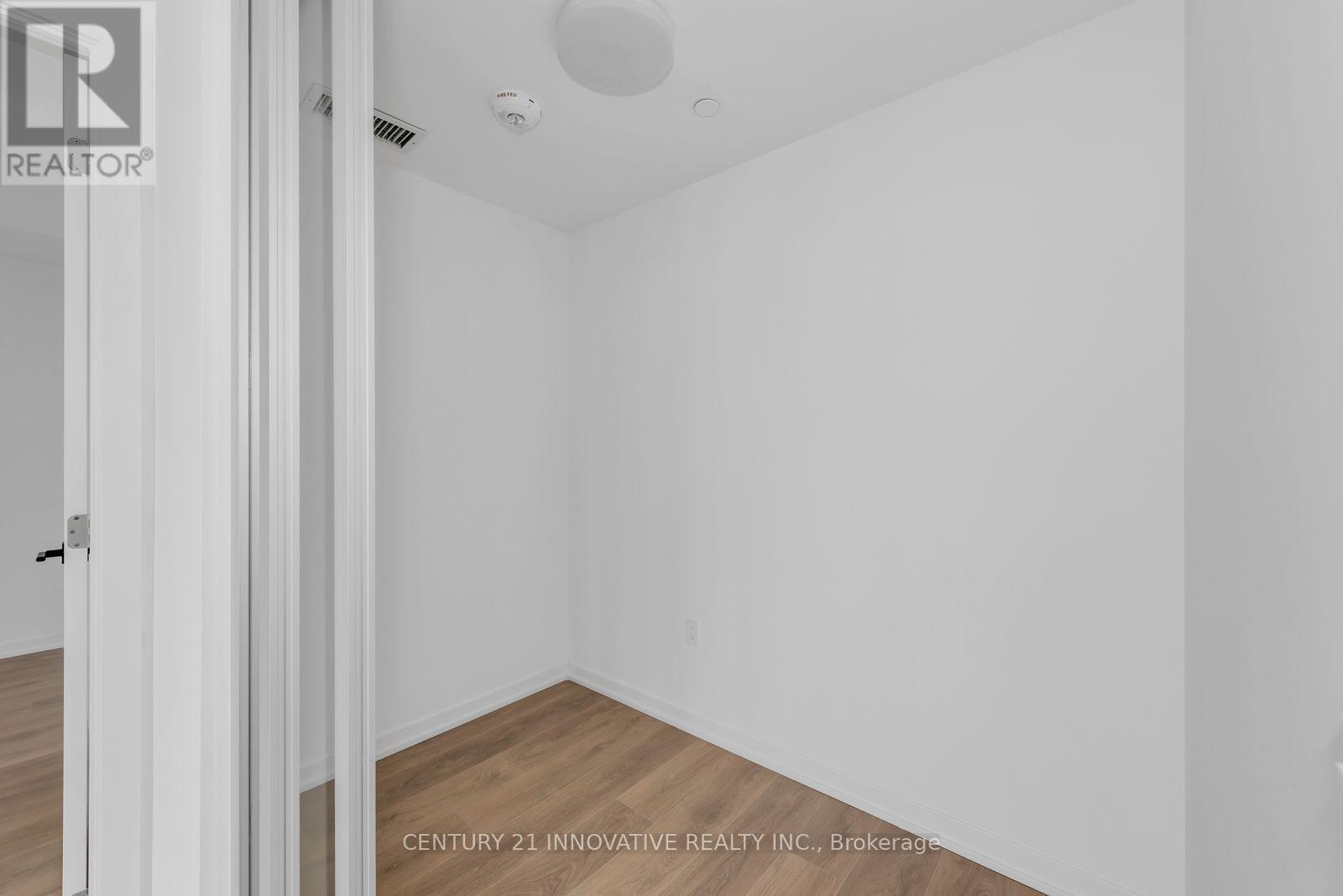 2806 - 1285 Dupont Street, Toronto, ON - Indoor Photo Showing Other Room