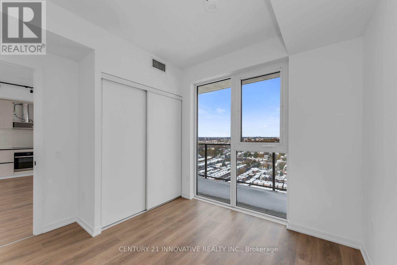 2806 - 1285 Dupont Street, Toronto, ON - Indoor Photo Showing Other Room