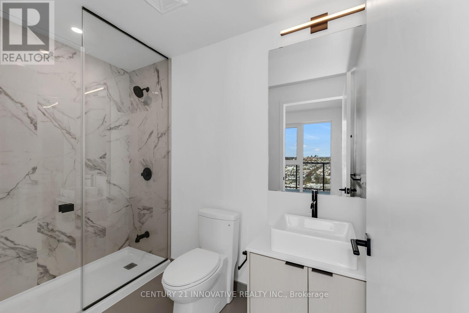 2806 - 1285 Dupont Street, Toronto, ON - Indoor Photo Showing Bathroom