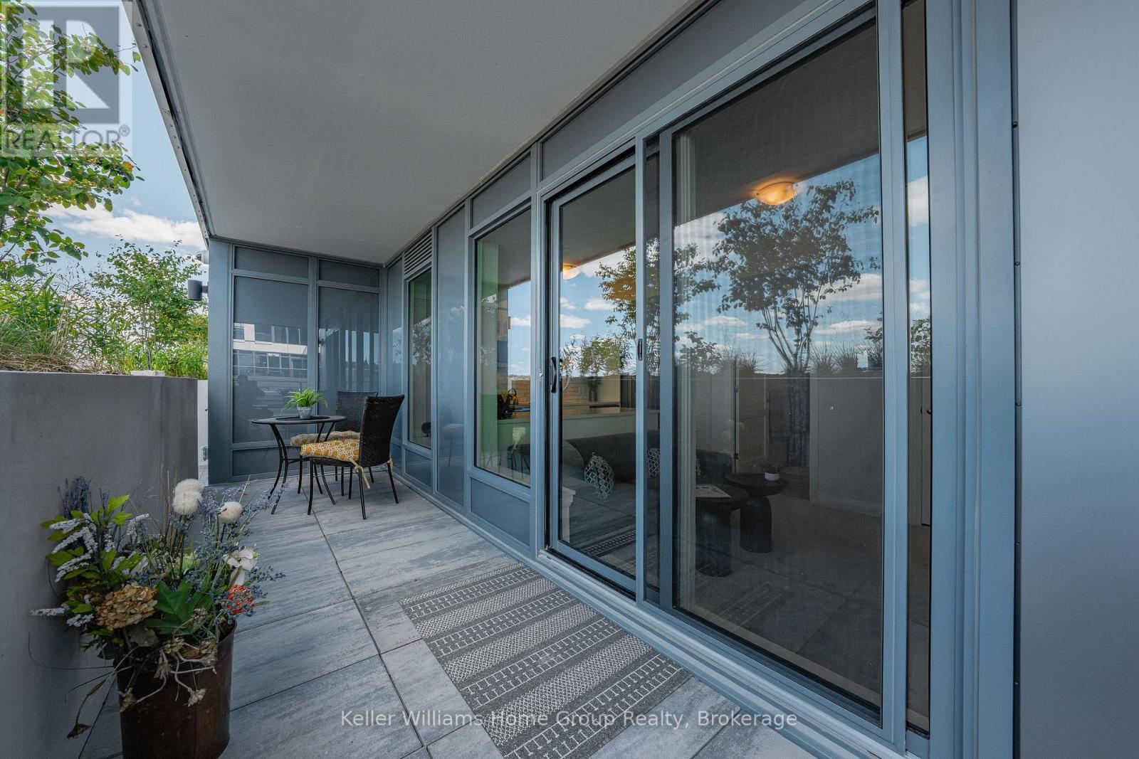 714 - 93 Arthur Street, Guelph (St. Patrick'S Ward), ON - Outdoor With Exterior