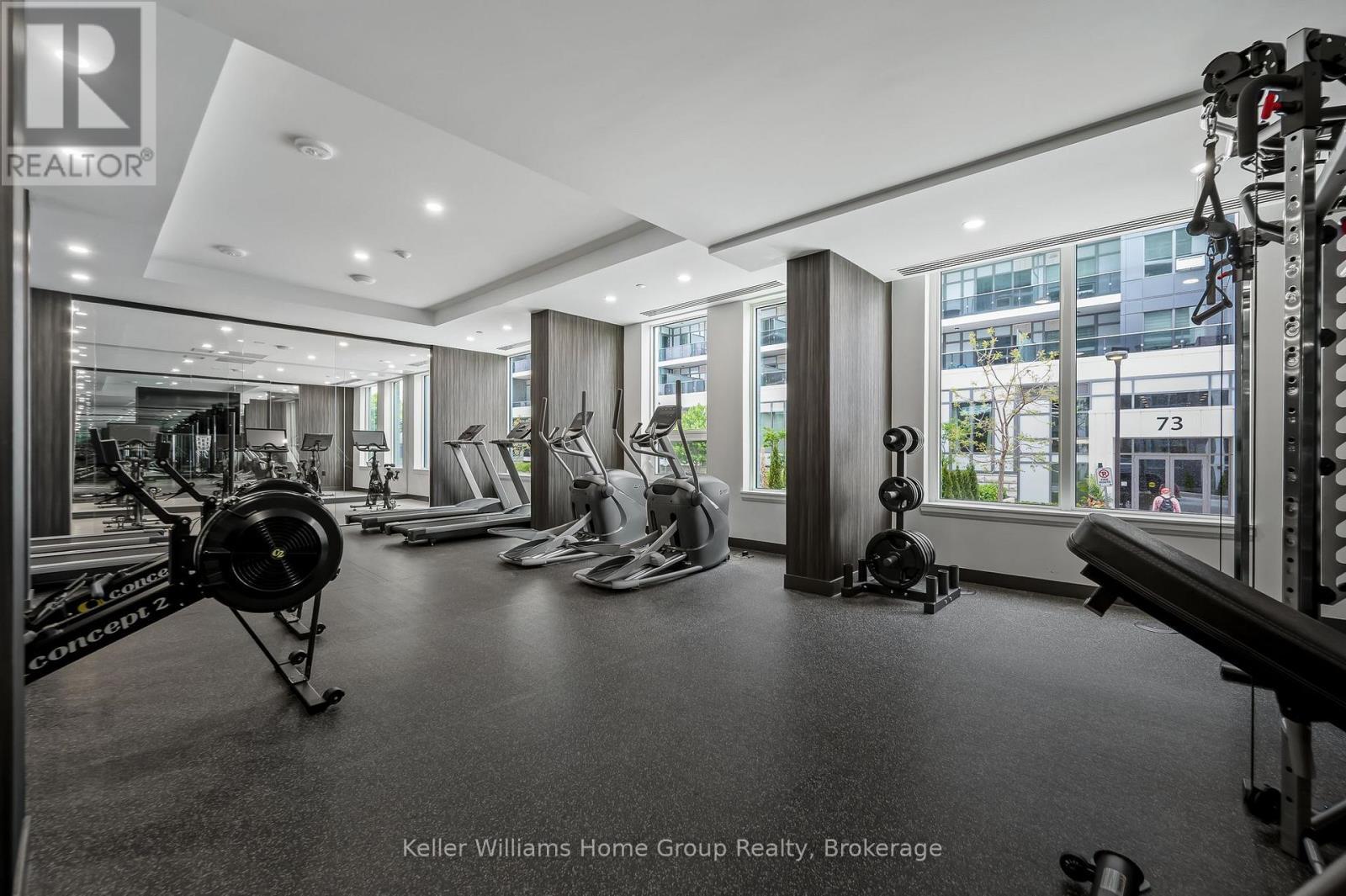 714 - 93 Arthur Street, Guelph (St. Patrick'S Ward), ON - Indoor Photo Showing Gym Room