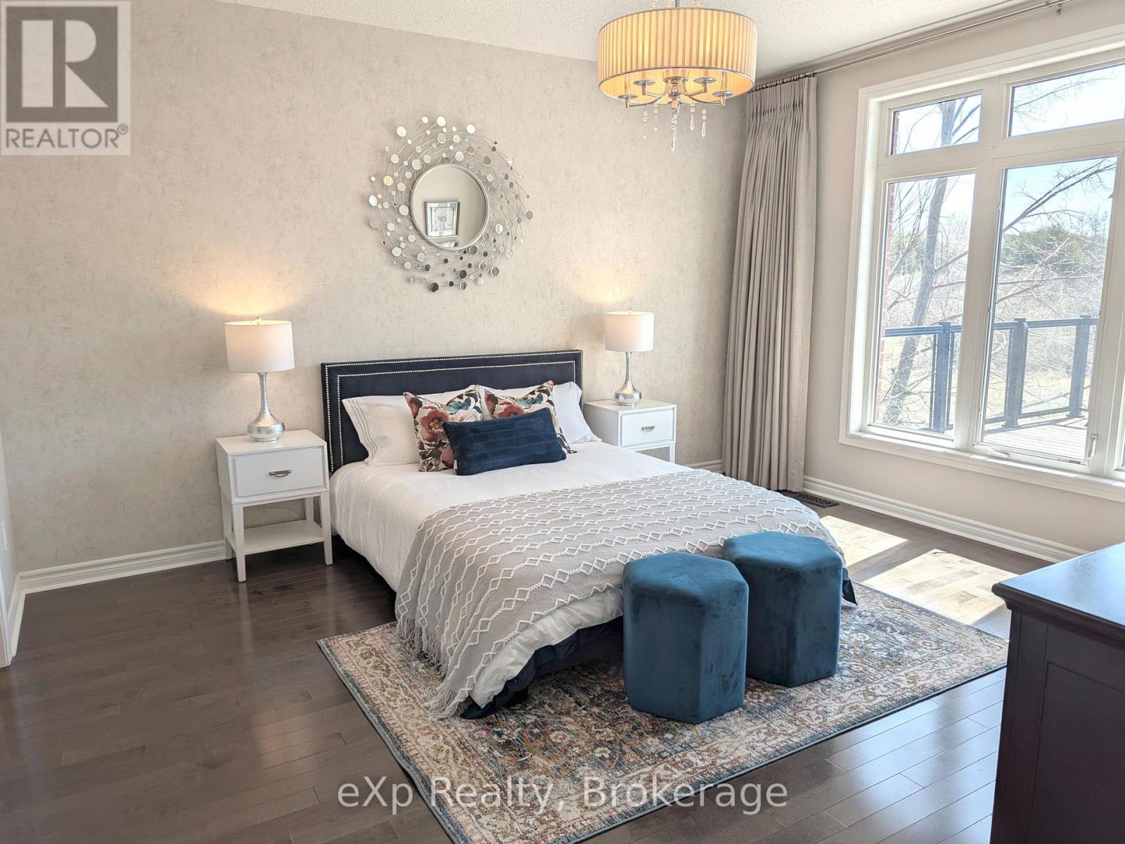 93 Vaughan Street, Guelph (Clairfields/Hanlon Business Park), ON - Indoor Photo Showing Bedroom