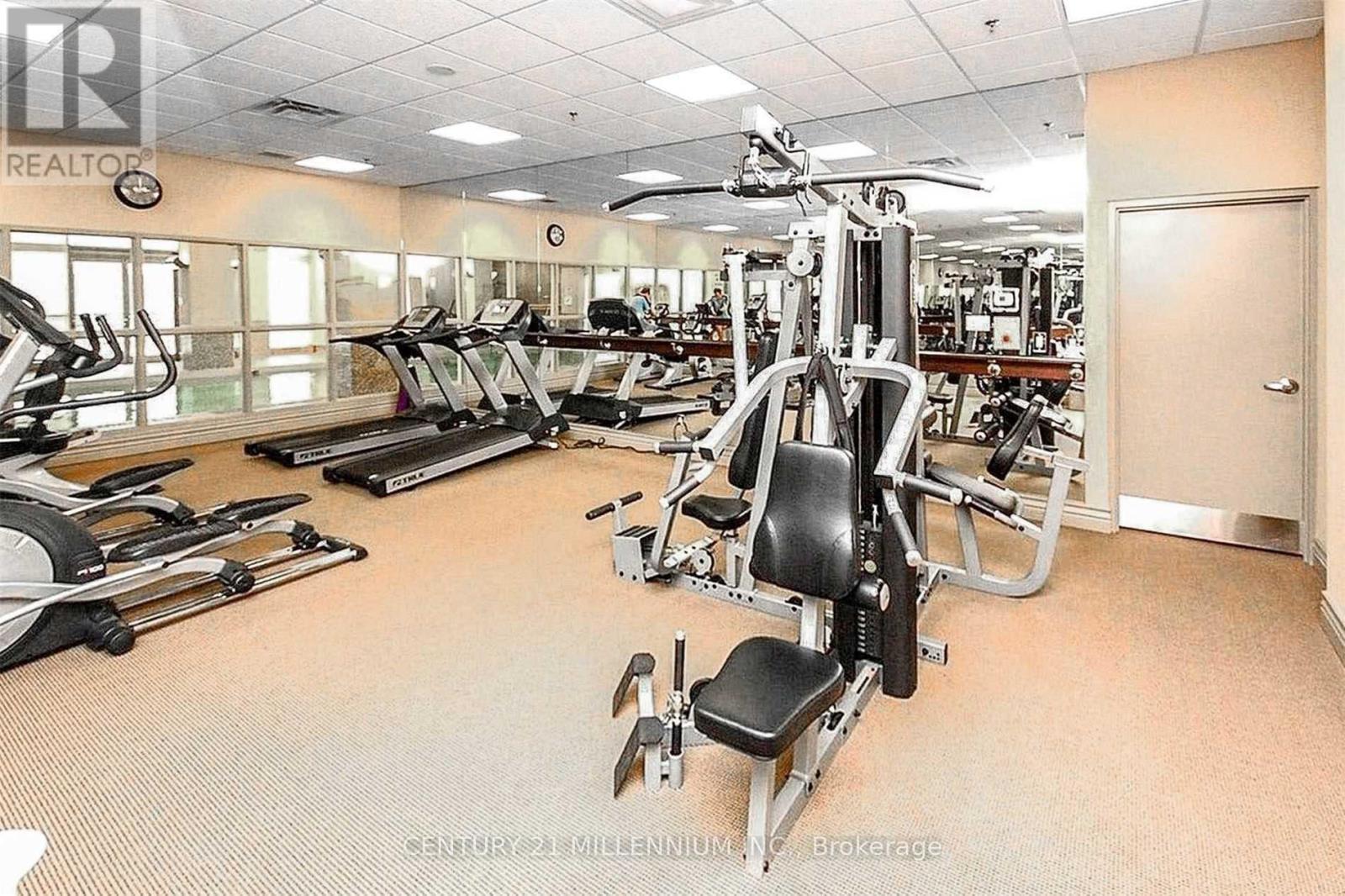 1602 - 339 Rathburn Road W, Mississauga, ON - Indoor Photo Showing Gym Room