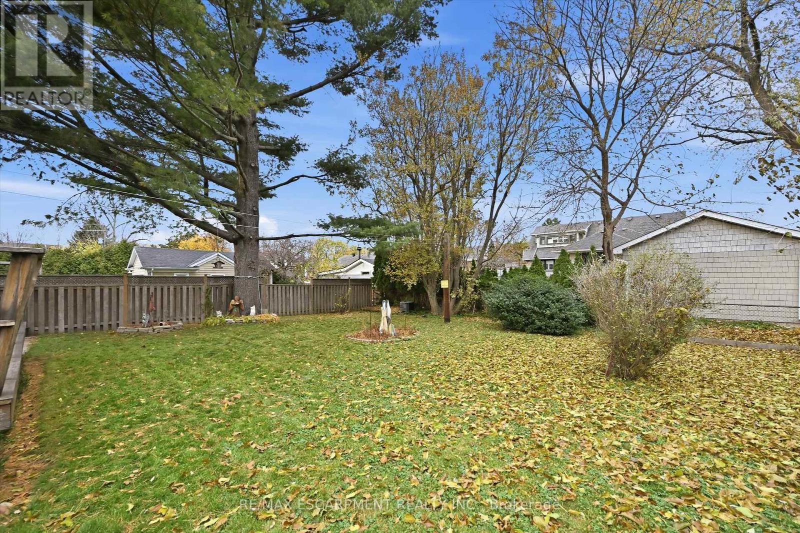 237 Mohawk Road, Oakville, ON - Outdoor