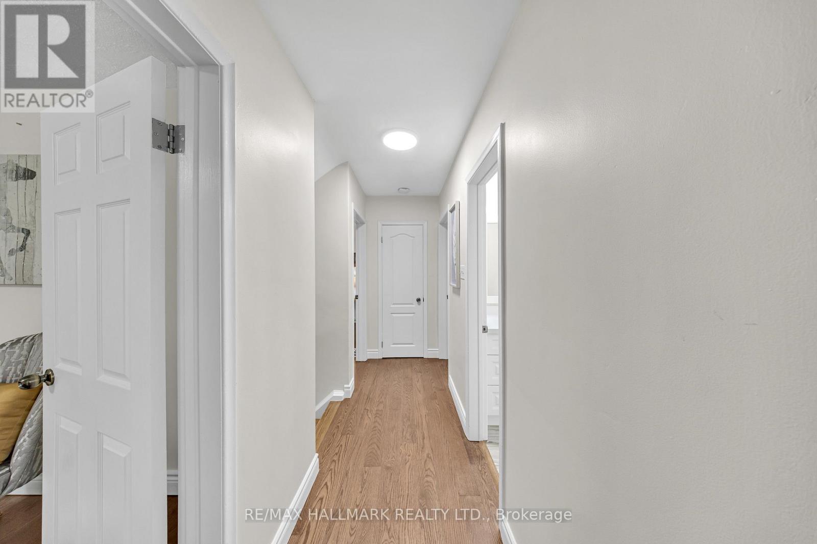 35 Rowallan Drive, Toronto, ON - Indoor Photo Showing Other Room