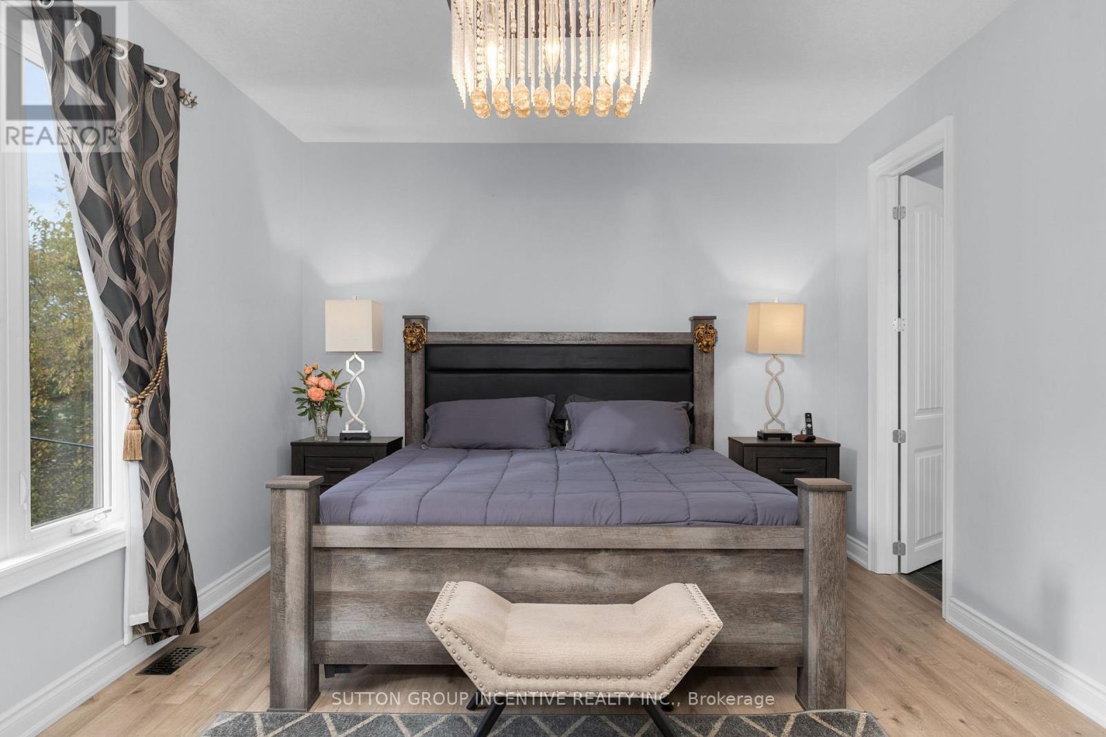 4 Snowshoe Trail, Barrie, ON - Indoor Photo Showing Bedroom