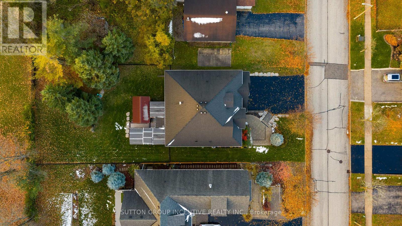 4 Snowshoe Trail, Barrie, ON - Outdoor