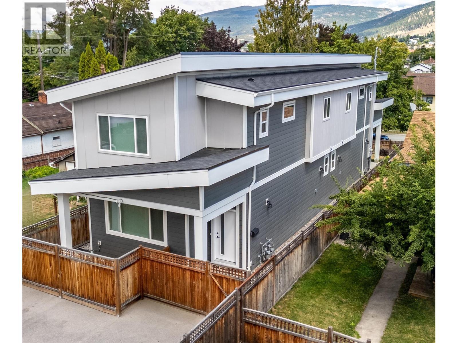 453 Maurice Street Unit# 102, Penticton, BC - Outdoor With Exterior