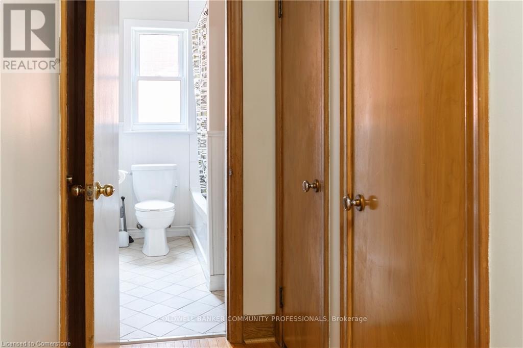 18 Masterson Drive, St. Catharines, ON - Indoor Photo Showing Bathroom