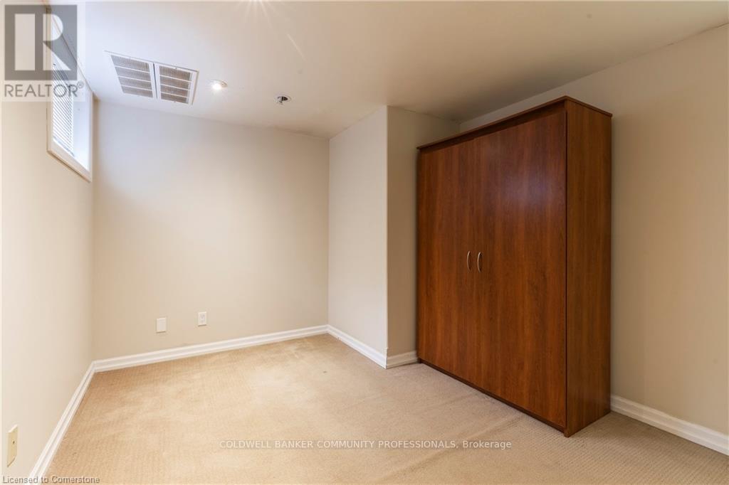 18 Masterson Drive, St. Catharines, ON - Indoor Photo Showing Other Room