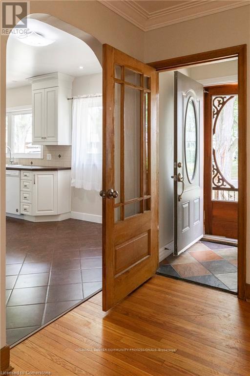 18 Masterson Drive, St. Catharines, ON - Indoor