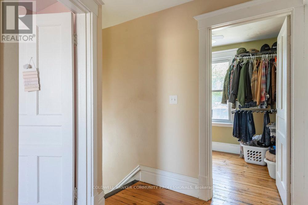 65 Banff Street, Haldimand, ON - Indoor