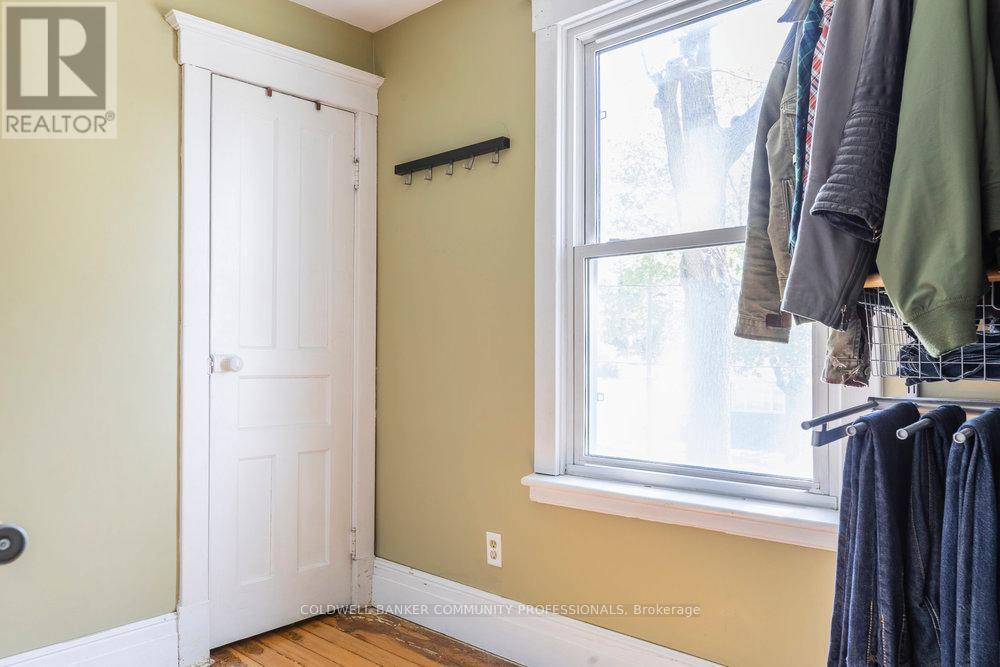 65 Banff Street, Haldimand, ON - Indoor Photo Showing Other Room