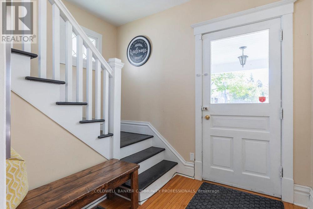 65 Banff Street, Haldimand, ON - Indoor Photo Showing Other Room