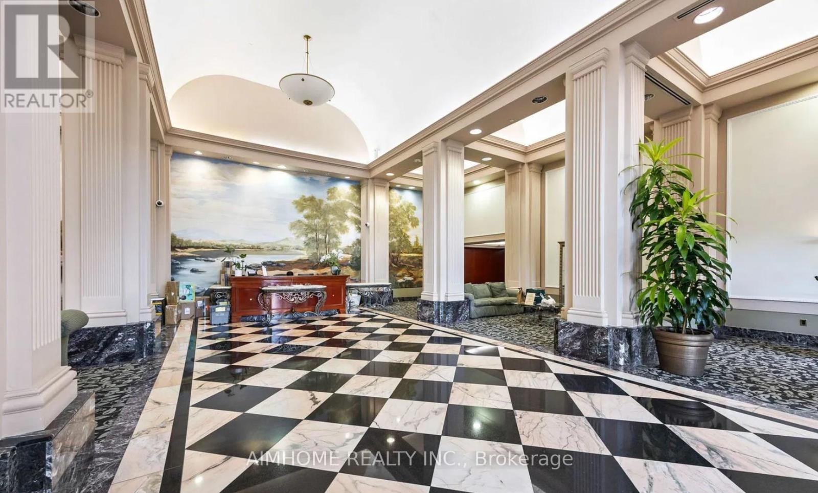 610 - 1 Lee Centre Drive, Toronto, ON - Indoor Photo Showing Other Room