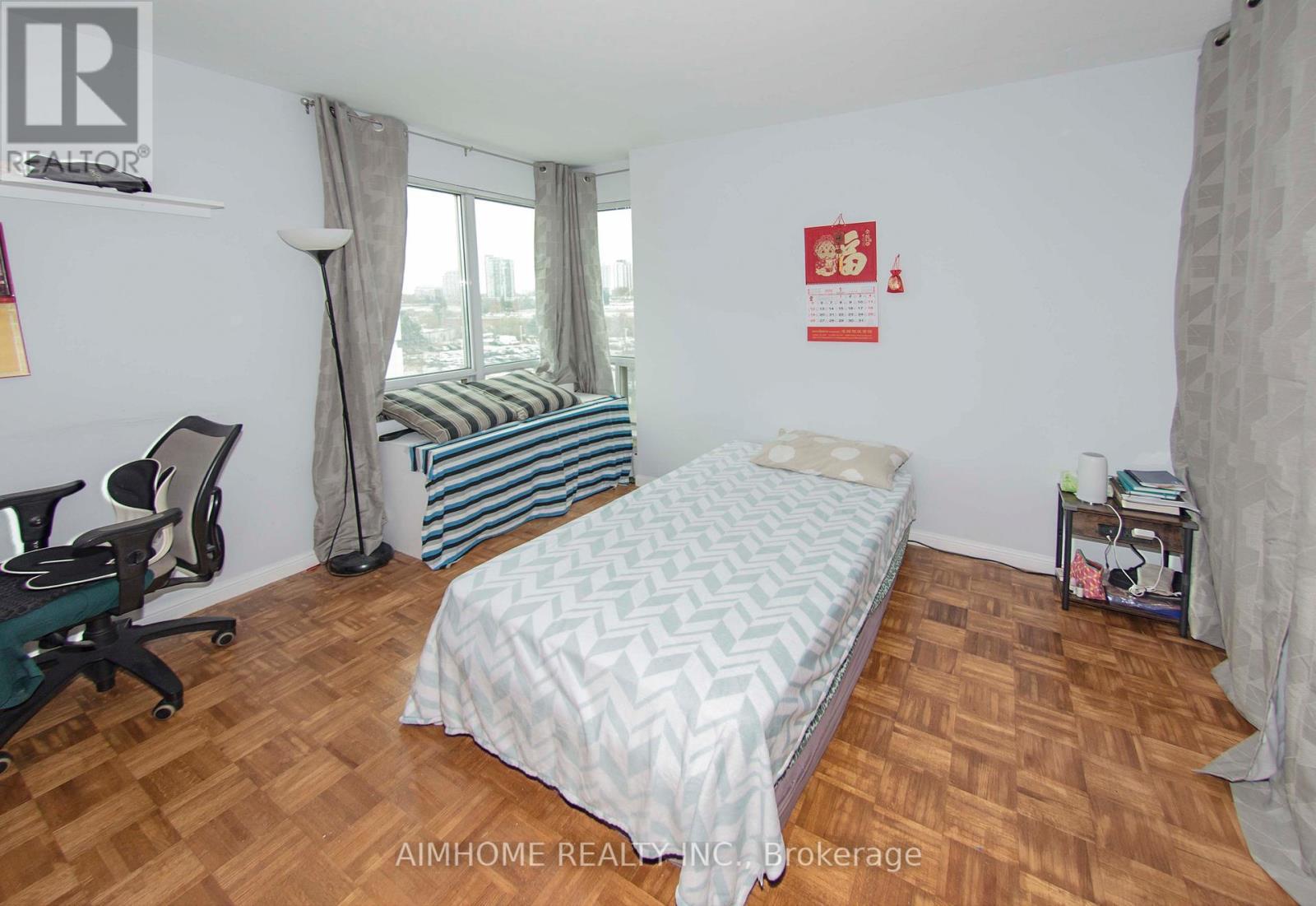 610 - 1 Lee Centre Drive, Toronto, ON - Indoor Photo Showing Bedroom