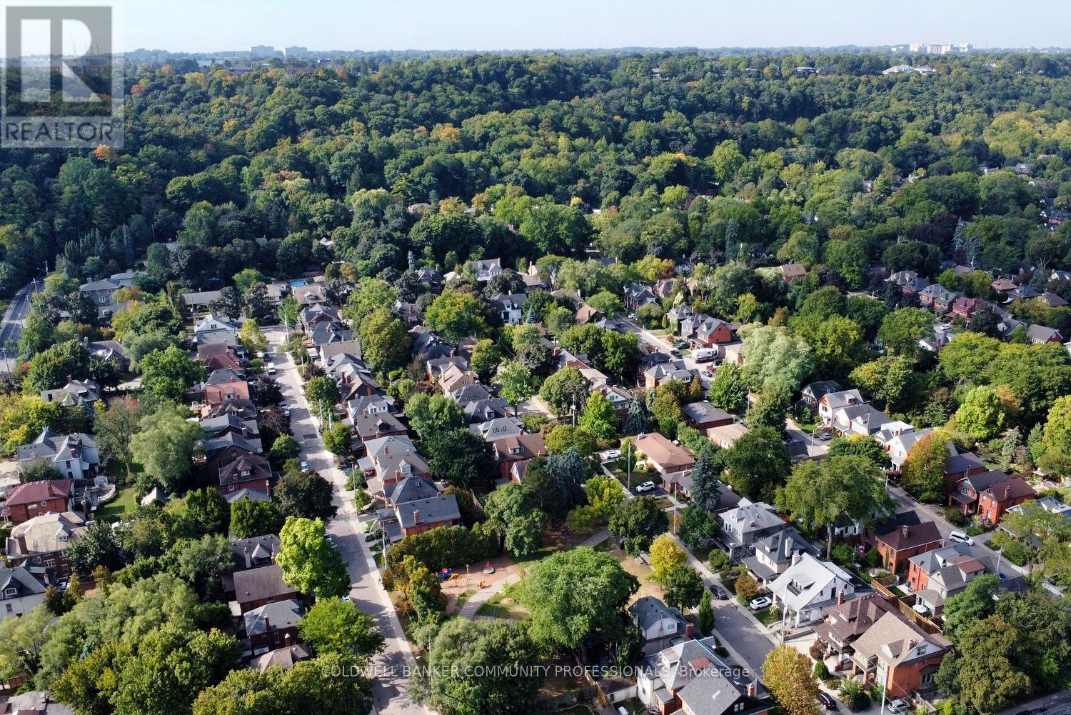 14 Spruceside Avenue, Hamilton, ON - Outdoor With View