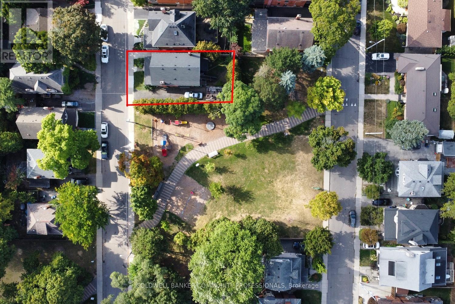 14 Spruceside Avenue, Hamilton, ON - Outdoor With View