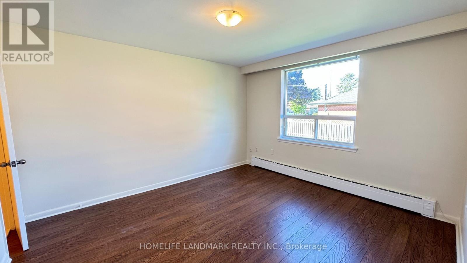 242 Wilmington Avenue, Toronto, ON - Indoor Photo Showing Other Room