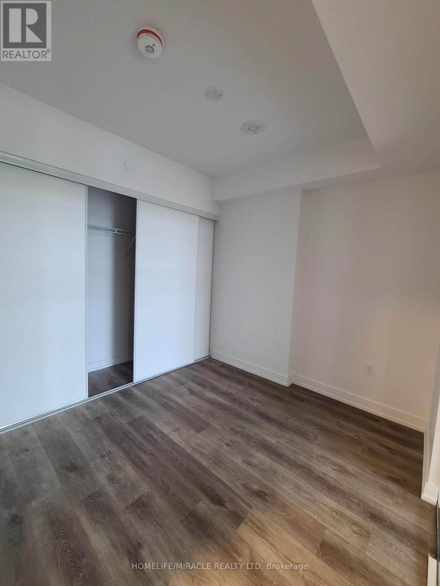 427 - 1 Jarvis Street, Hamilton, ON - Indoor Photo Showing Other Room