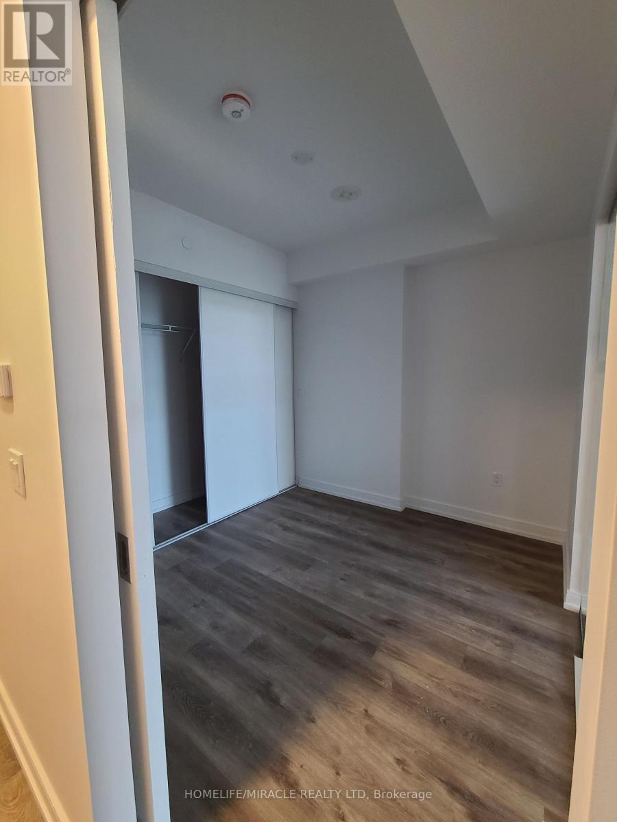 427 - 1 Jarvis Street, Hamilton, ON - Indoor Photo Showing Other Room