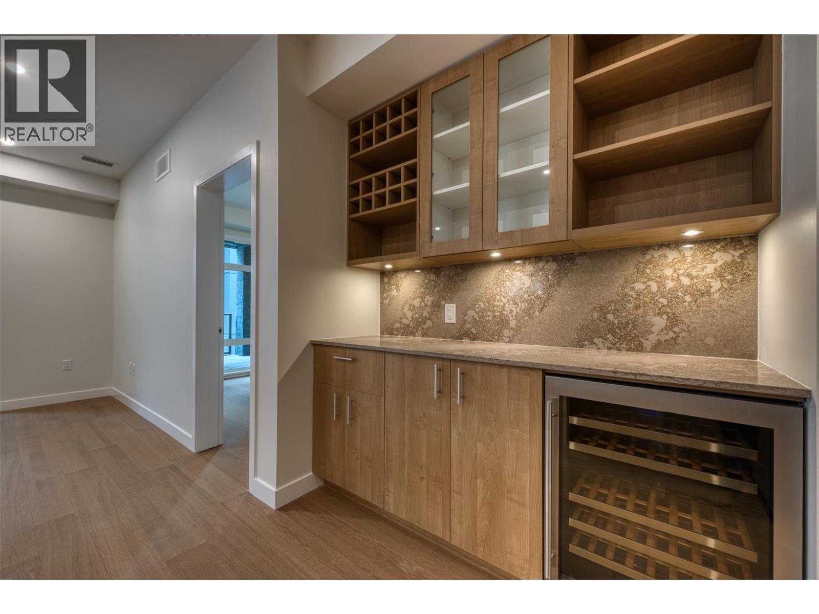 9654 Benchland Drive Unit# 201, Lake Country, BC - Indoor Photo Showing Other Room