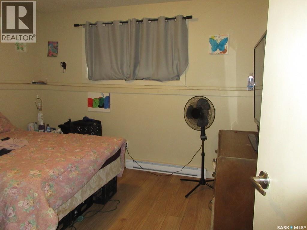 1817 Quebec Street, Regina, SK - Indoor Photo Showing Bedroom
