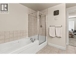 5-piece ensuite bathroom -