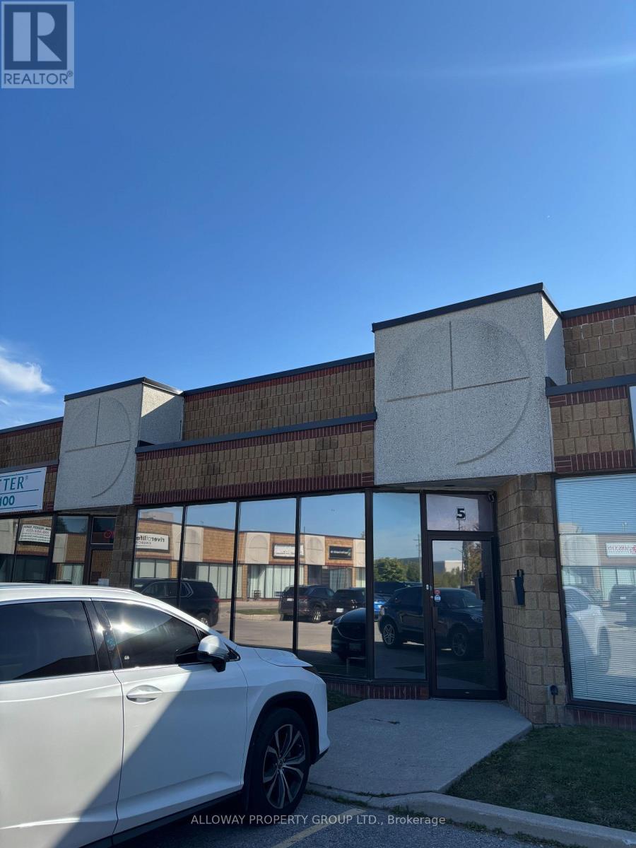 5 - 1260 Journey'S End Circle, Newmarket, ON